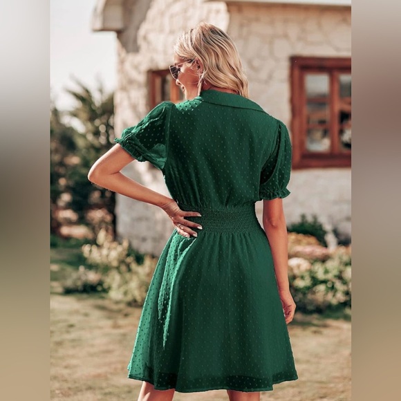 NEW Pretty Garden Green Dress - Picture 2 of 13